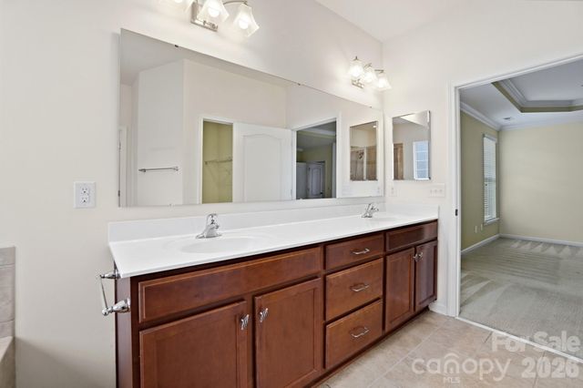 14413 Old Dobbin Drive, Huntersville, NC 28078