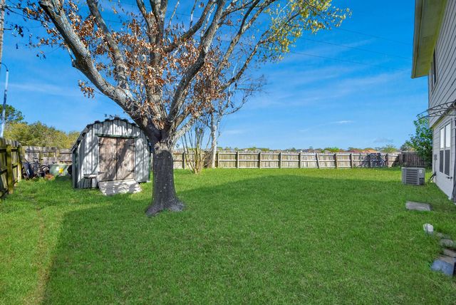 403 Willow West Drive, Houston, TX 77073