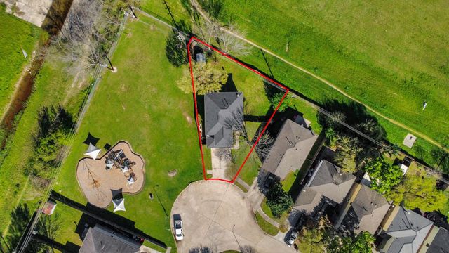 403 Willow West Drive, Houston, TX 77073