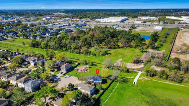 403 Willow West Drive, Houston, TX 77073