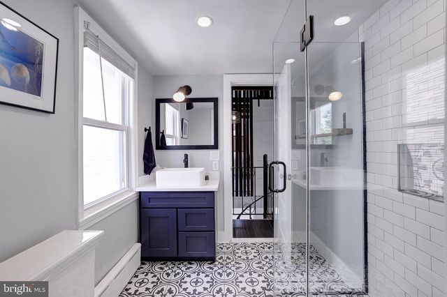 916 45TH PLACE, Washington, DC 20019