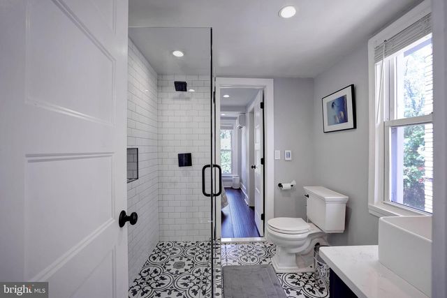 916 45TH PLACE, Washington, DC 20019