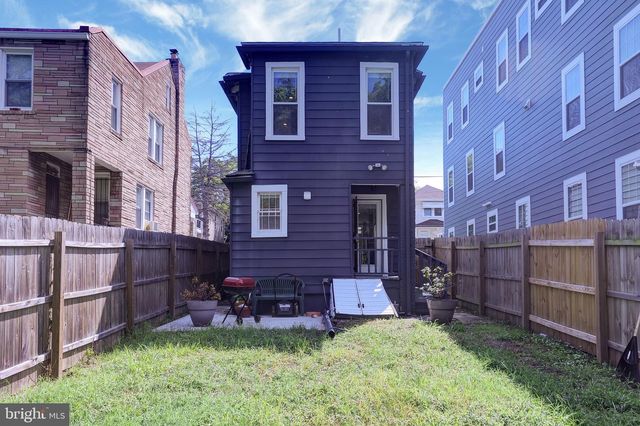 916 45TH PLACE, Washington, DC 20019