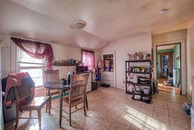 48 Simmons Ave, Brockton, MA 02301