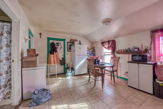 48 Simmons Ave, Brockton, MA 02301