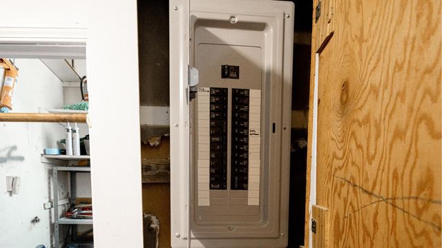 23121 Liberty Street, Saint Clair Shores, MI 48080