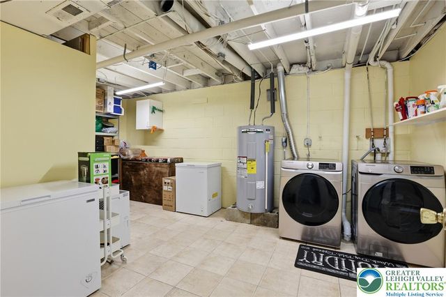 942 Bridge Street, Catasauqua Boro, PA 18032