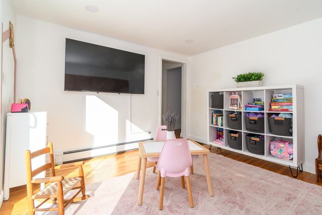 13 Cooper Rd, Natick, MA 01760