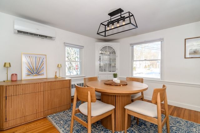 13 Cooper Rd, Natick, MA 01760