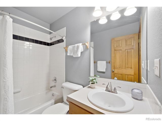 2488 Anemonie Court, Loveland, CO 80537