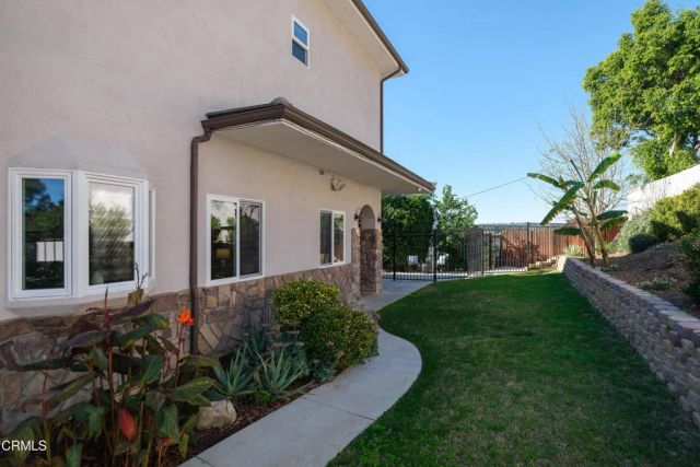 4337 Vista Place, La Canada Flintridge, CA 91011