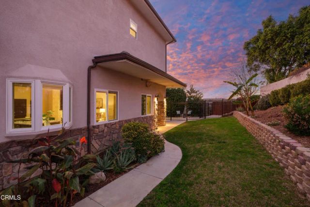 4337 Vista Place, La Canada Flintridge, CA 91011