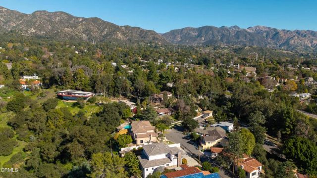 4337 Vista Place, La Canada Flintridge, CA 91011