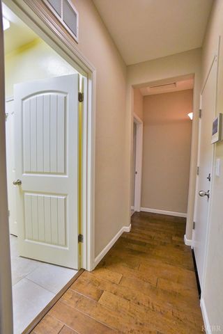 1795 W Van Gogh Way, Hanford, CA 93230