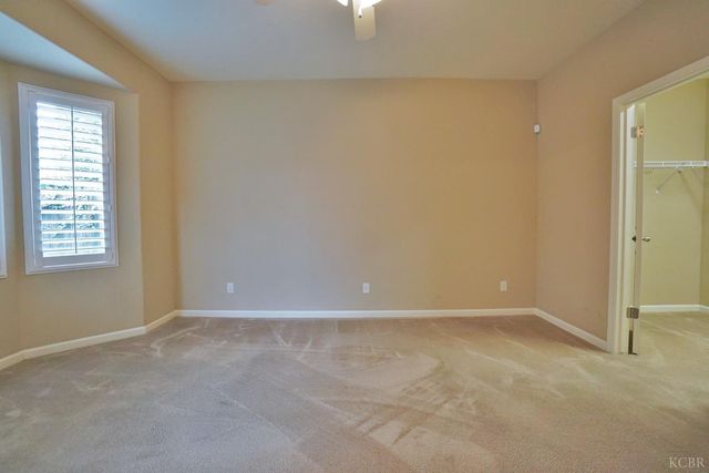 1795 W Van Gogh Way, Hanford, CA 93230