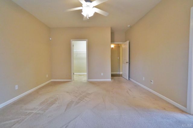 1795 W Van Gogh Way, Hanford, CA 93230