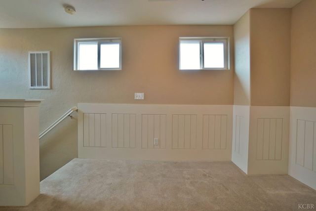 1795 W Van Gogh Way, Hanford, CA 93230