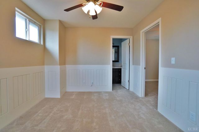 1795 W Van Gogh Way, Hanford, CA 93230