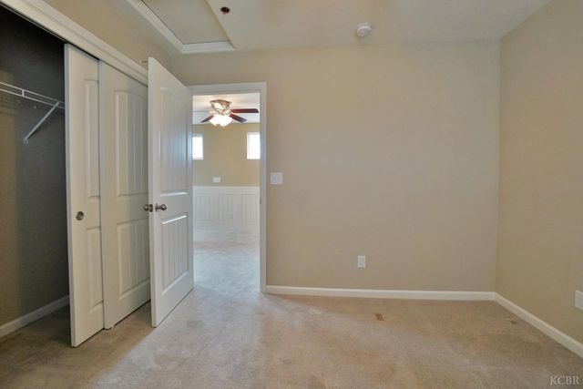 1795 W Van Gogh Way, Hanford, CA 93230