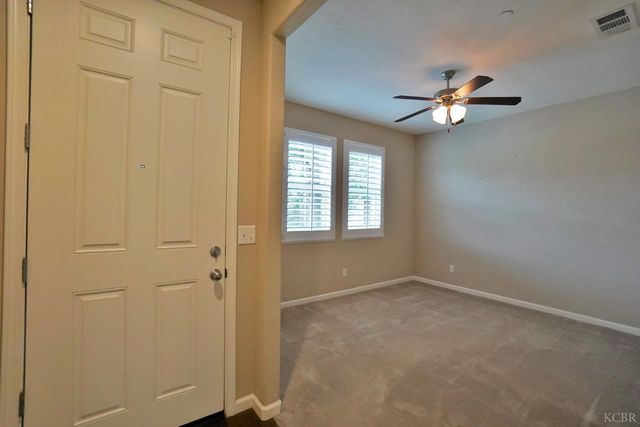 1795 W Van Gogh Way, Hanford, CA 93230