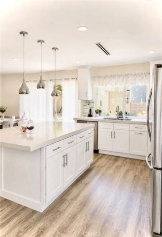 10 Sunflower, Irvine, CA 92604