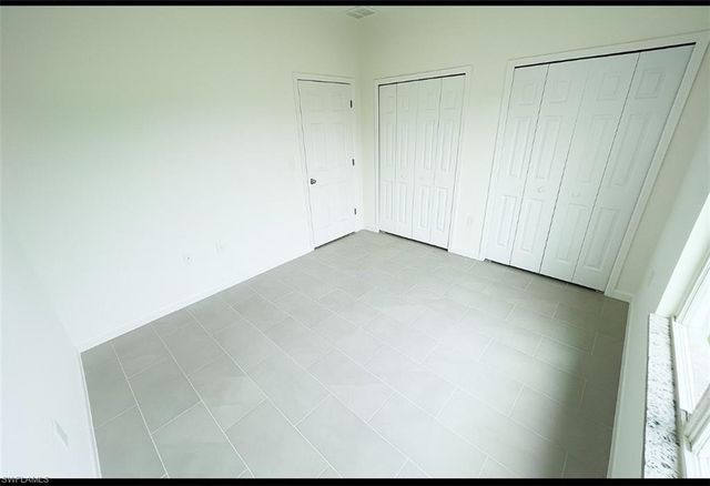 4111 8th ST SW, Lehigh Acres, FL 33976