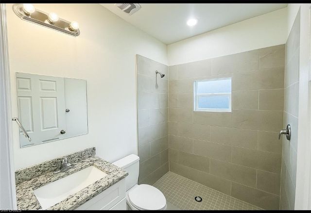 4111 8th ST SW, Lehigh Acres, FL 33976