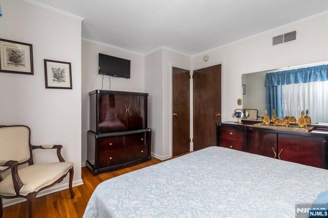 352 Wilson Avenue, Lyndhurst, NJ 07071