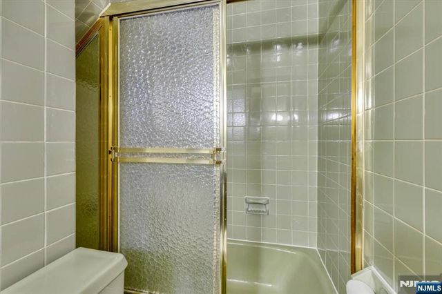 352 Wilson Avenue, Lyndhurst, NJ 07071