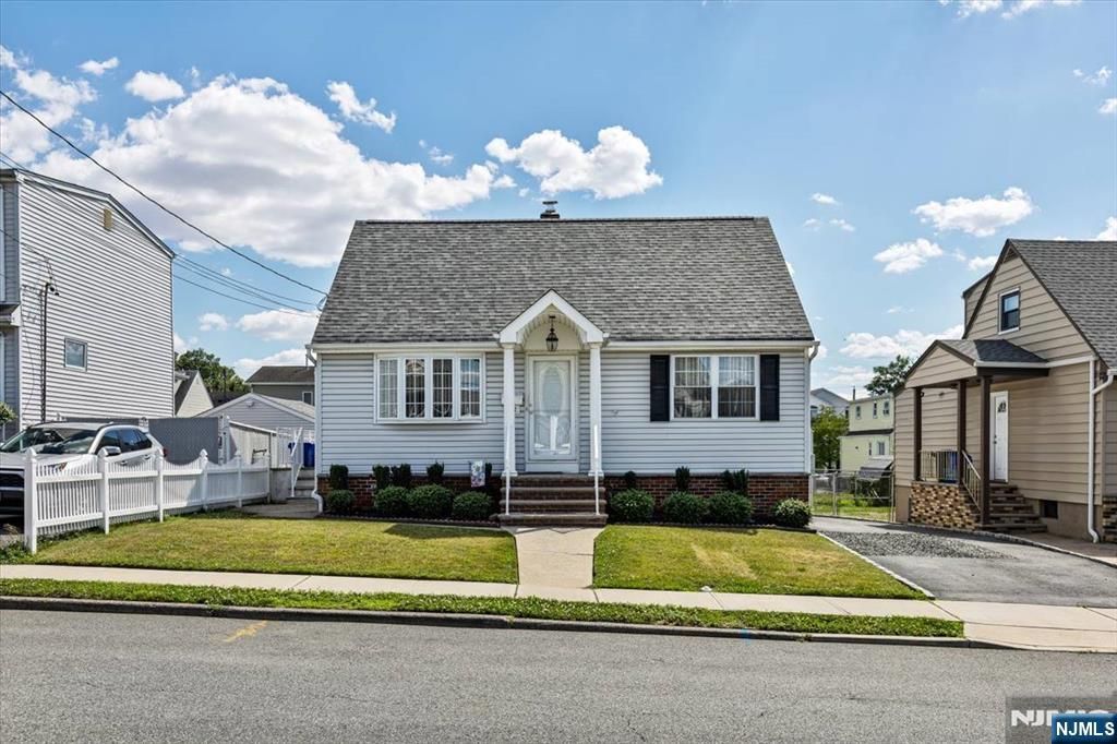 352 Wilson Avenue, Lyndhurst, NJ 07071