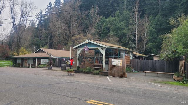 12060 Hwy 116 Hwy, Guerneville, CA 95446