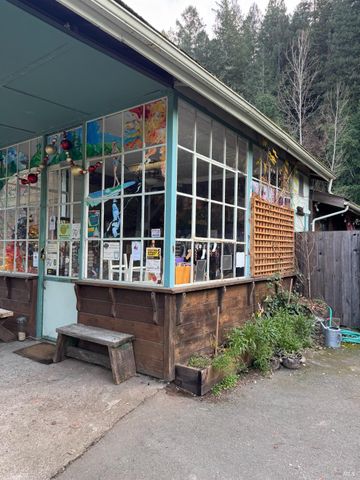 12060 Hwy 116 Hwy, Guerneville, CA 95446