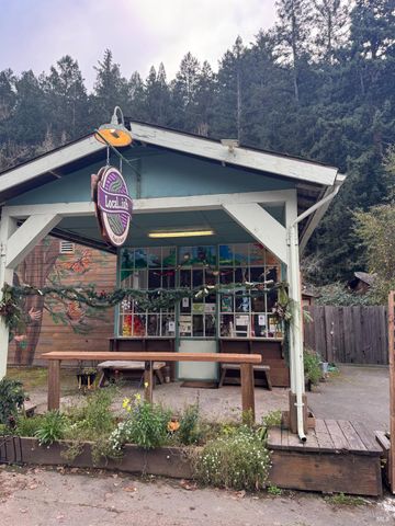 12060 Hwy 116 Hwy, Guerneville, CA 95446