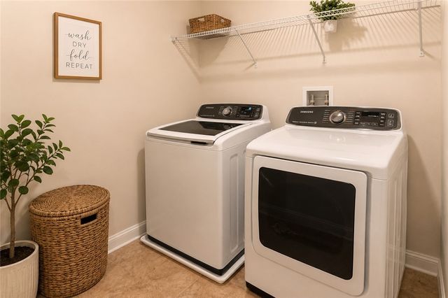 4448 Walnut Ridge Cir, South Fayette, PA 15057