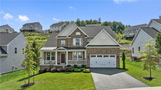 4448 Walnut Ridge Cir, South Fayette, PA 15057