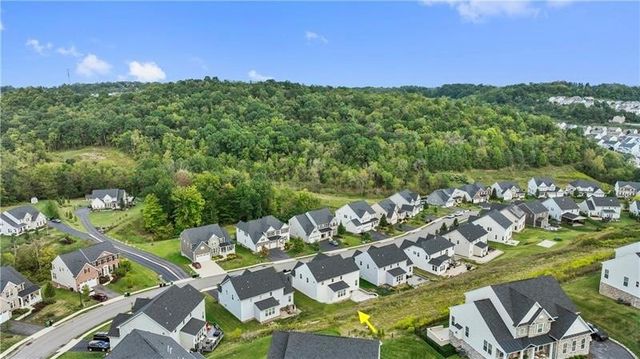 4448 Walnut Ridge Cir, South Fayette, PA 15057