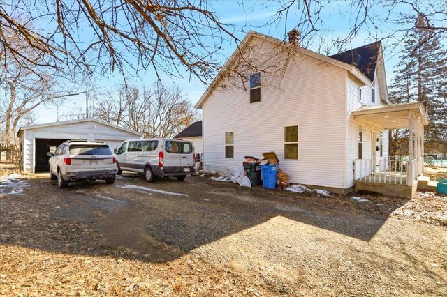 111 James Street, Portage, WI 53901