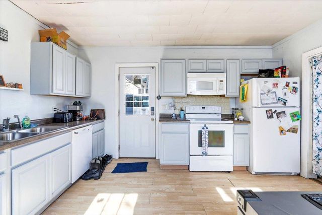 111 James Street, Portage, WI 53901