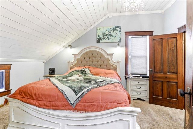 111 James Street, Portage, WI 53901