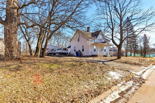 111 James Street, Portage, WI 53901