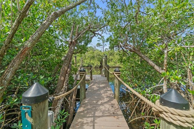 4381 Broadway AVE W, Estero, FL 33928