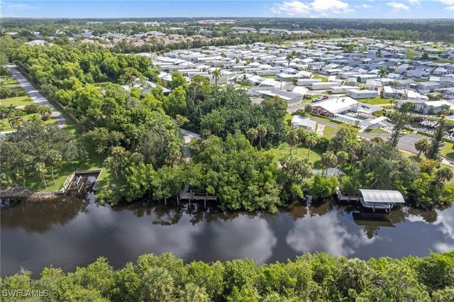 4381 Broadway AVE W, Estero, FL 33928