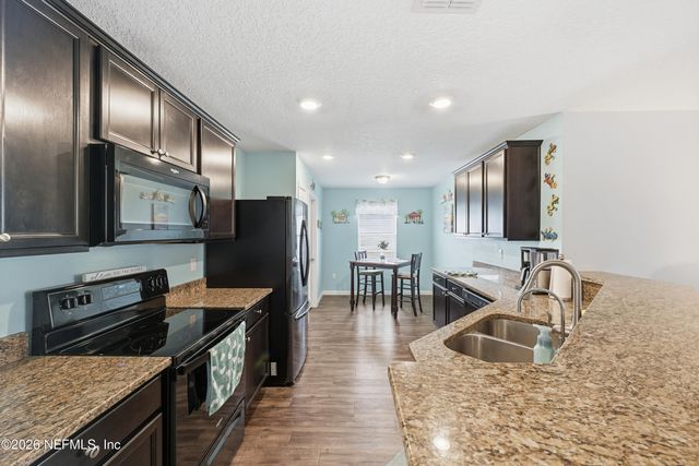 77720 LUMBER CREEK Boulevard, Yulee, FL 32097