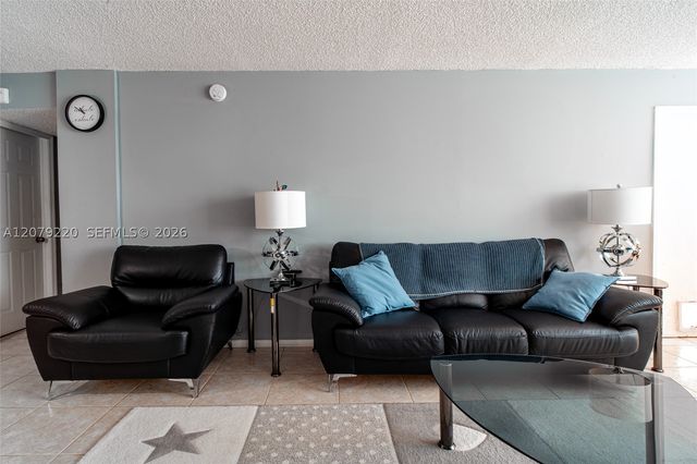 2001 Atlantic Shores Blvd 320, Hallandale Beach, FL 33009