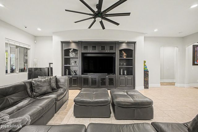 7147 W ANGELA Drive, Glendale, AZ 85308