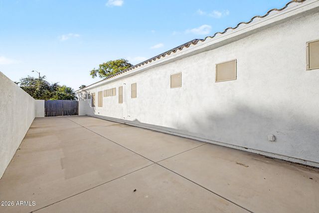 7147 W ANGELA Drive, Glendale, AZ 85308