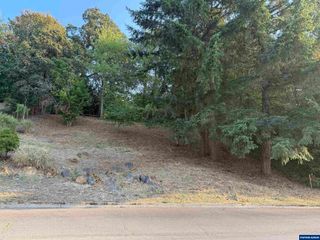 1782 Sunburst Ter NW, Salem, OR 97304