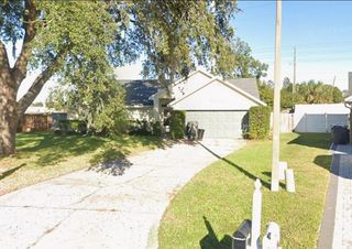 132 ROBBINS REST CIRCLE, Davenport, FL 33896