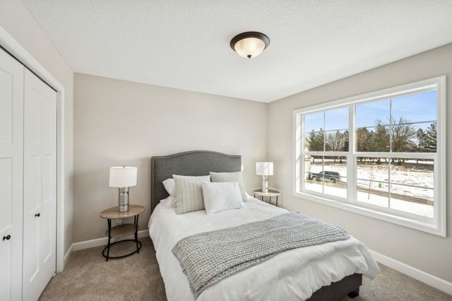 941 Kepler Avenue NE, Hanover, MN 55341