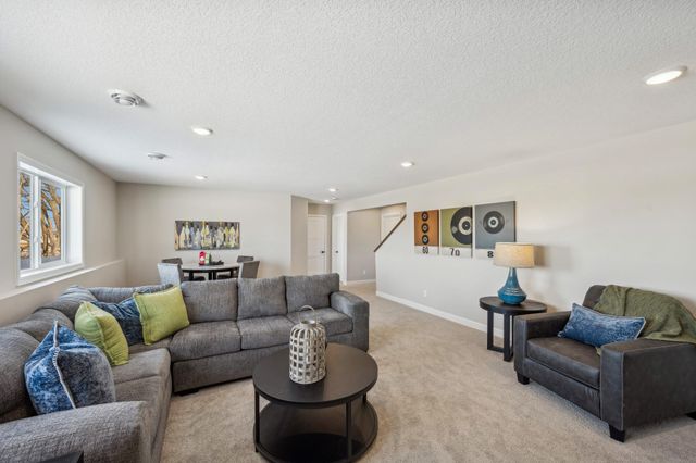 941 Kepler Avenue NE, Hanover, MN 55341
